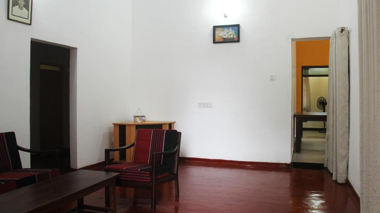 Grand Villa Anuradhapura Eksteriør bilde